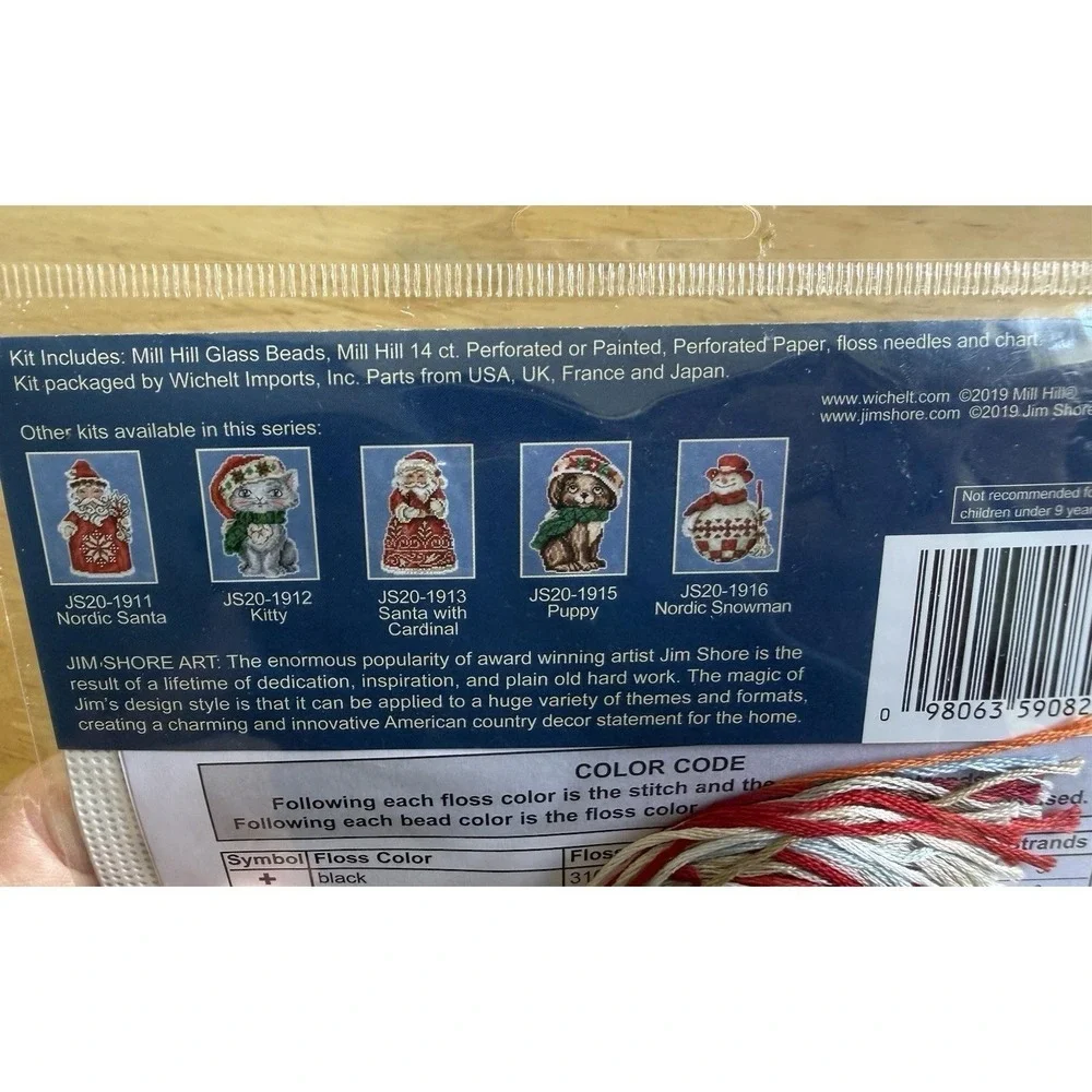 MILL HILL Jim Shore ORNAMENT Beaded Cross Stitch Kit SNOWMAN with CARDINAL